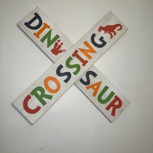 Dinosaur wall decor